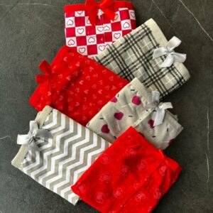 شورت تمام چاپ کش کاغذی تم طوسی قرمز از برند لکو