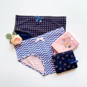 شورت کش پهن عروسکی طرح صورتی سورمه ای