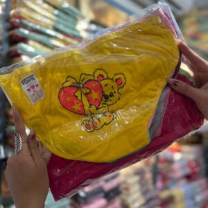 شورت پشت چاپ برند تی شین طرح خرسی